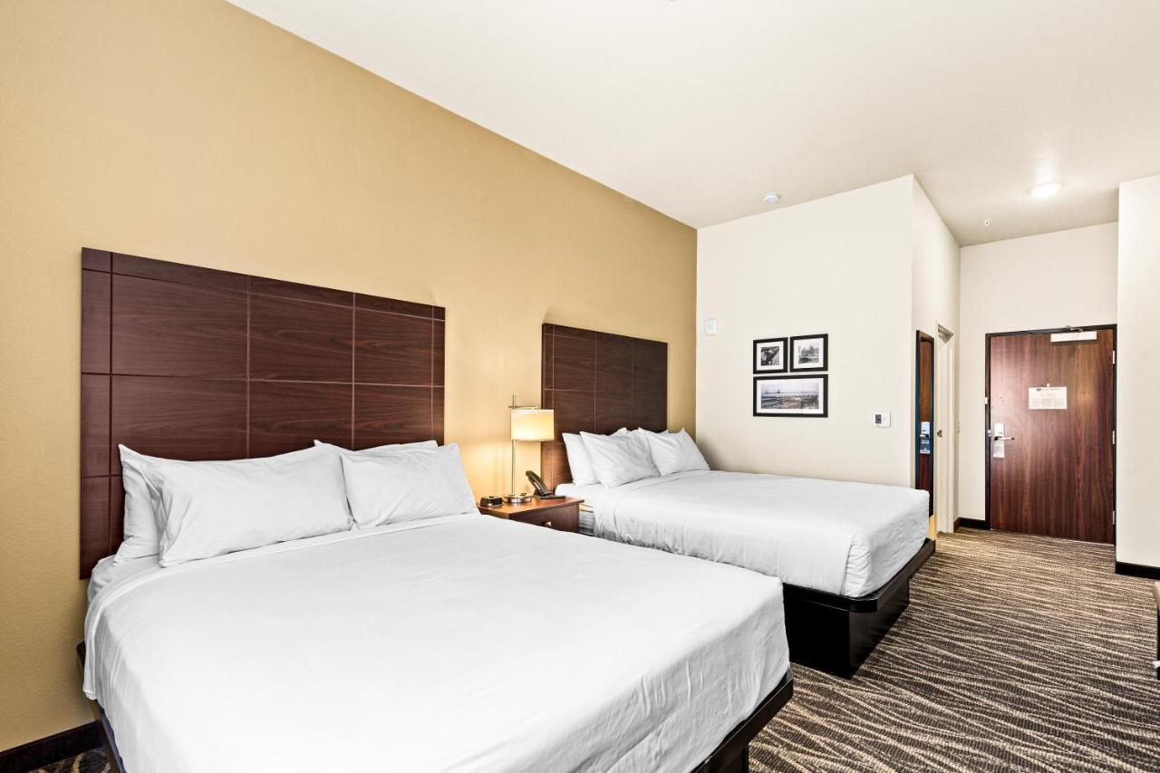 Cobblestone Hotel & Suites Съпириър Екстериор снимка