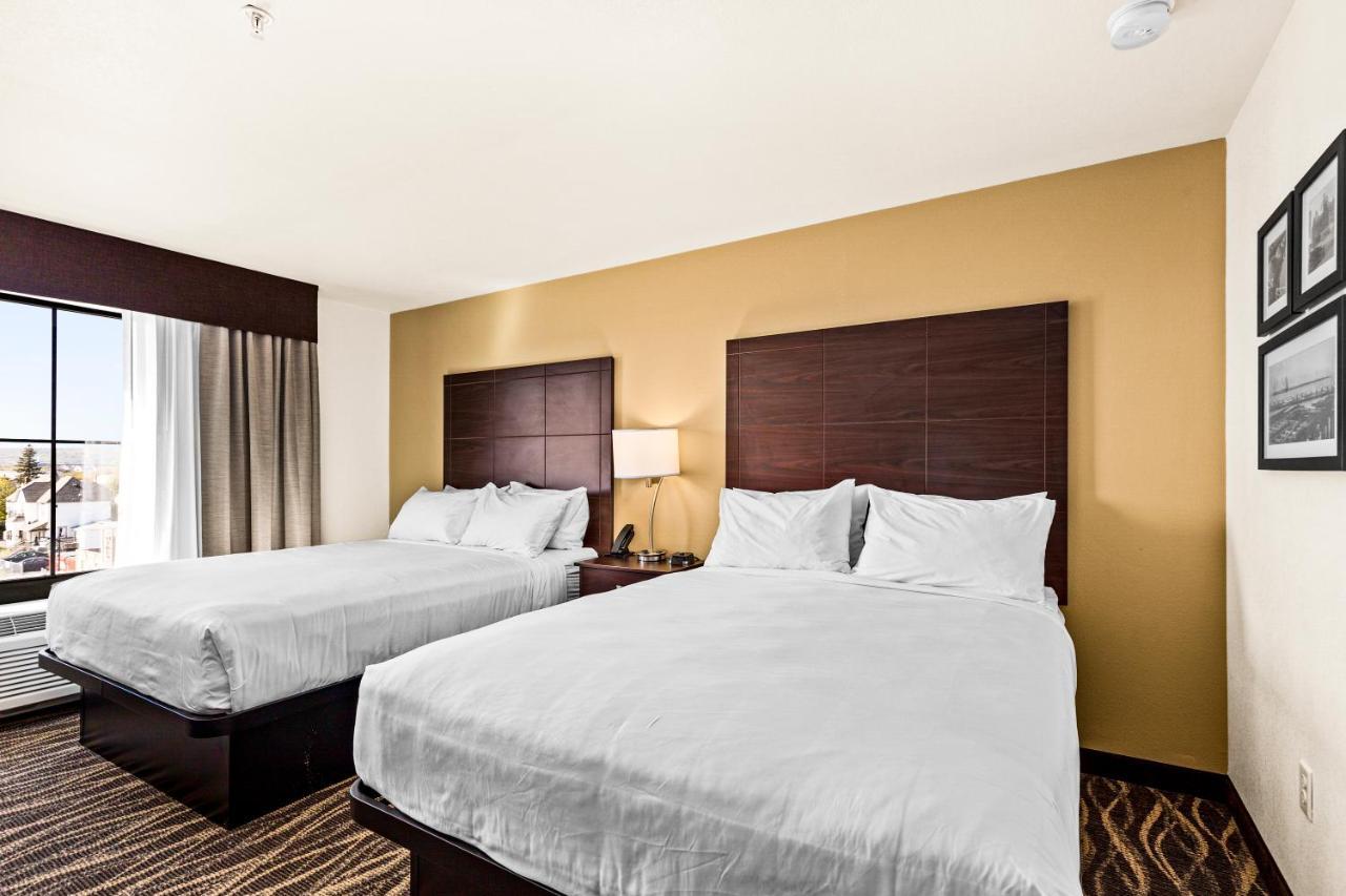 Cobblestone Hotel & Suites Съпириър Екстериор снимка