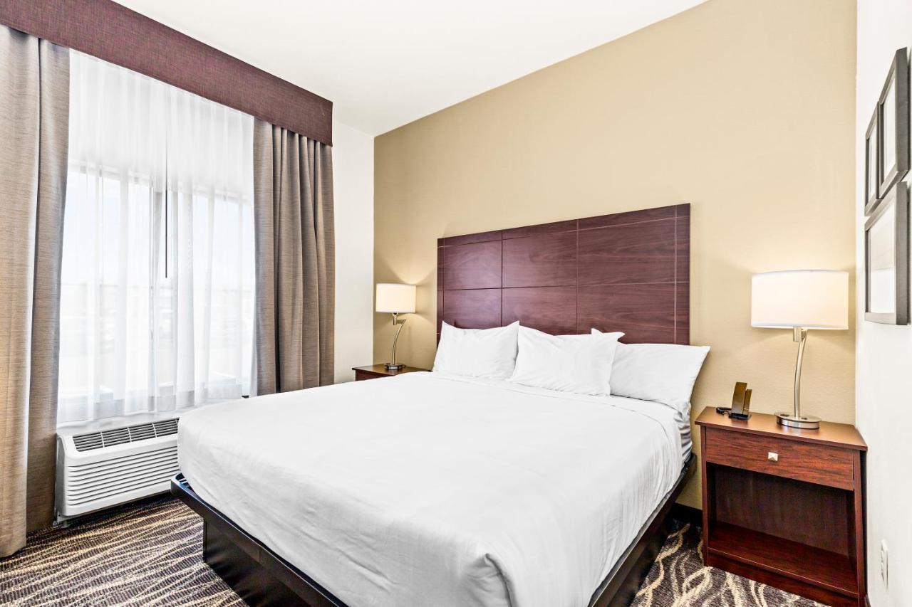 Cobblestone Hotel & Suites Съпириър Екстериор снимка