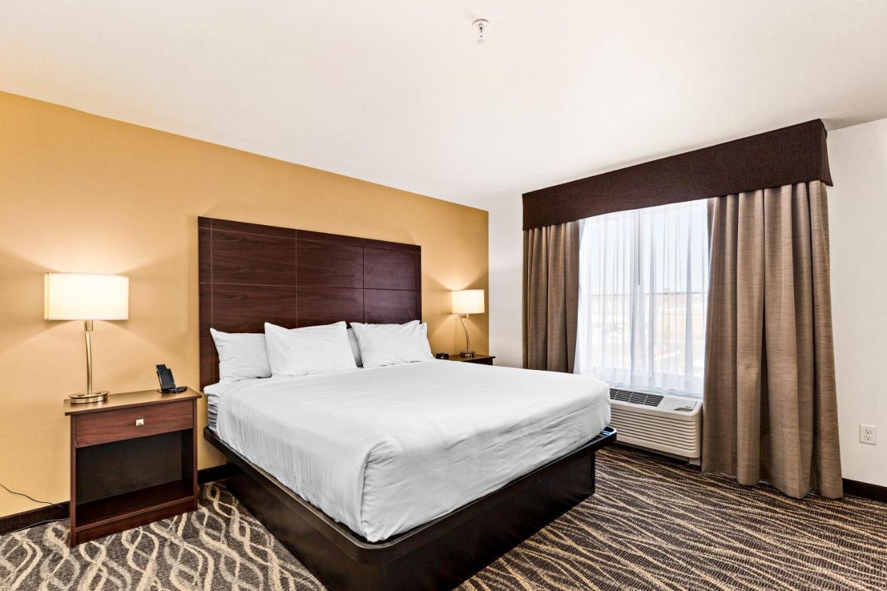 Cobblestone Hotel & Suites Съпириър Екстериор снимка